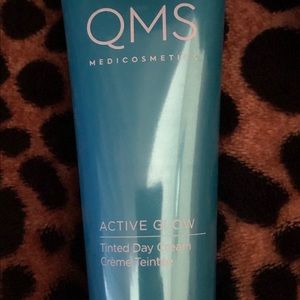 Active Glow tinted day cream